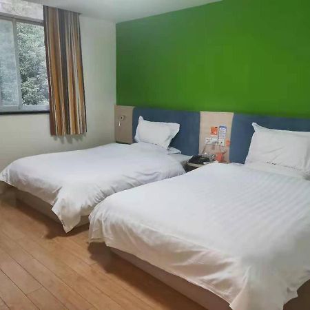 7Days Inn Chengdu Shuangliu Airport Taqiao Road Bagian luar foto