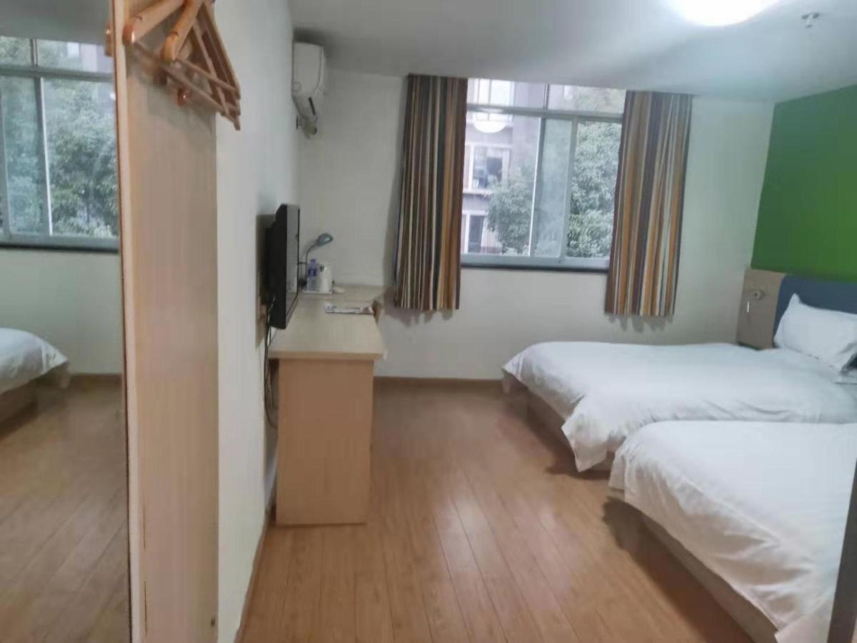 7Days Inn Chengdu Shuangliu Airport Taqiao Road Bagian luar foto